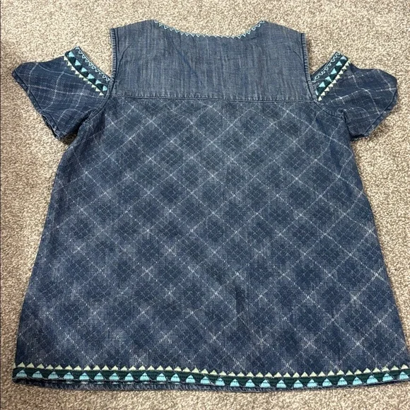 Double D Ranch Floral Embroidery Denim Top - Picture 5 of 5